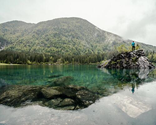 Comment bien s’hydrater lors que l’on pratique la Marche Nordique ? 