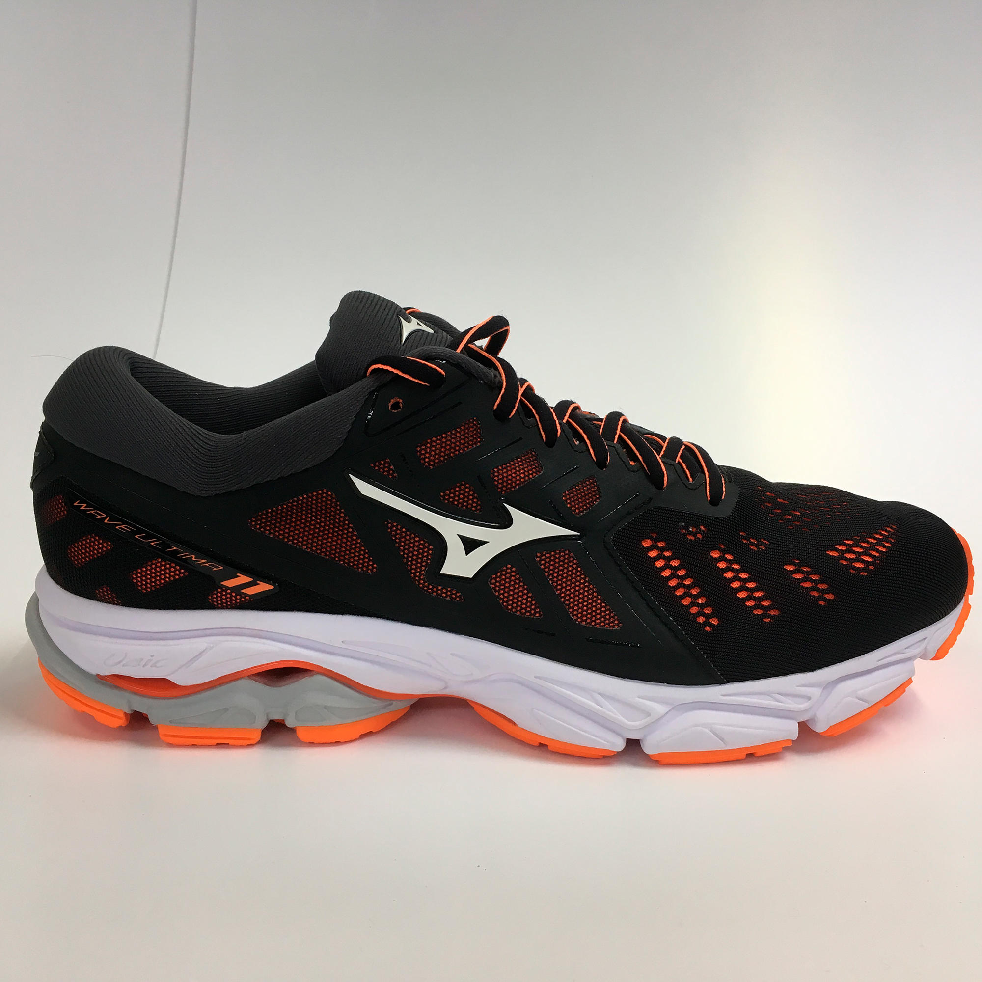 mizuno wave ultima 11 orange