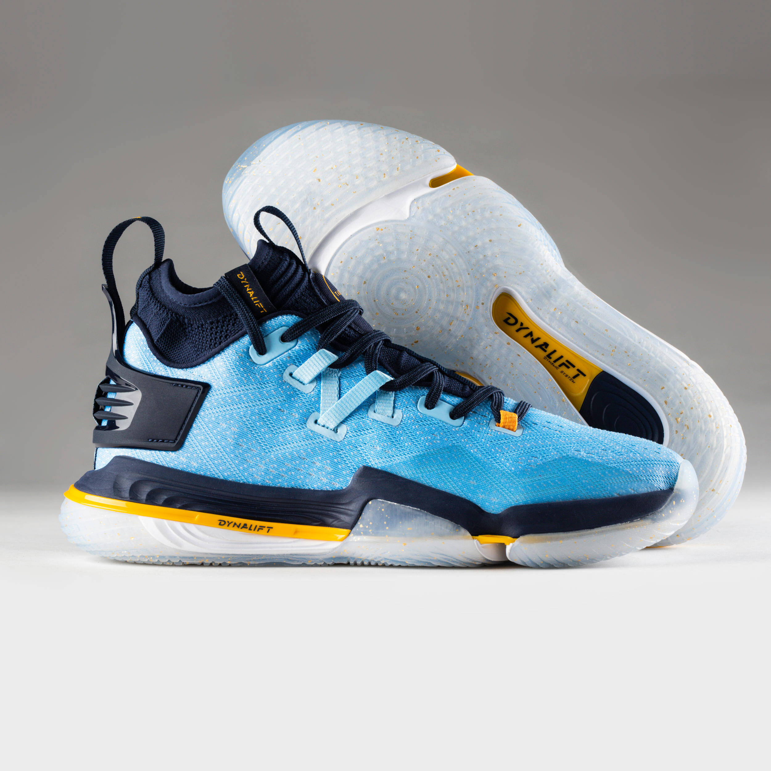 Mid-Rise Basketball Shoes SE900 - Blue -  1