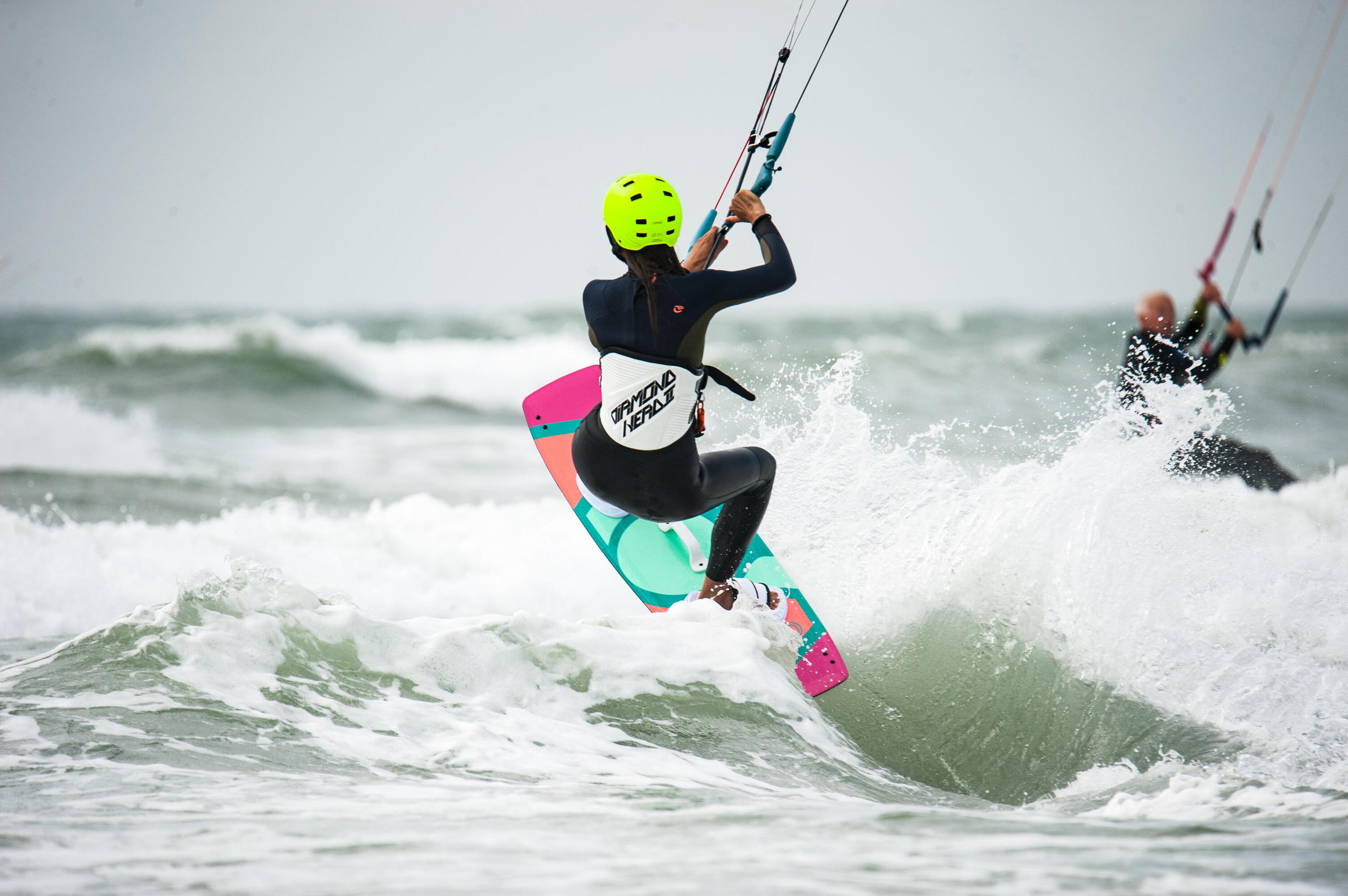 Přilba na kitesurfing a wingfoiling KS 500  22/27