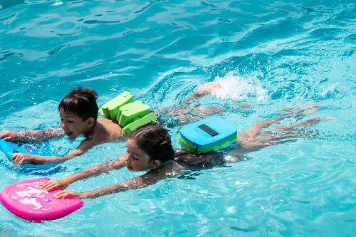 Segurança das crianças na piscina