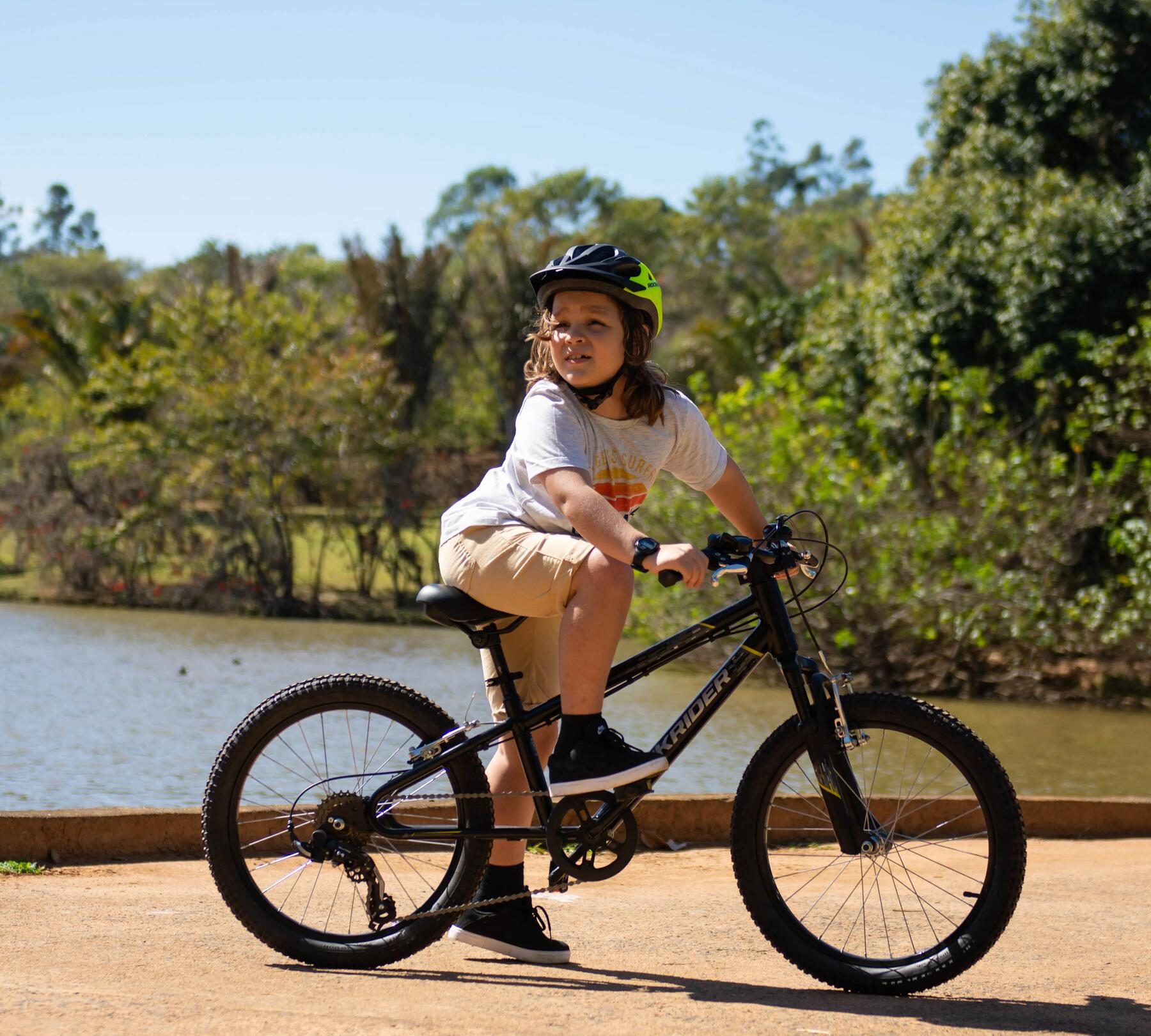 Comment choisir le bon casque de vélo pour enfant ?