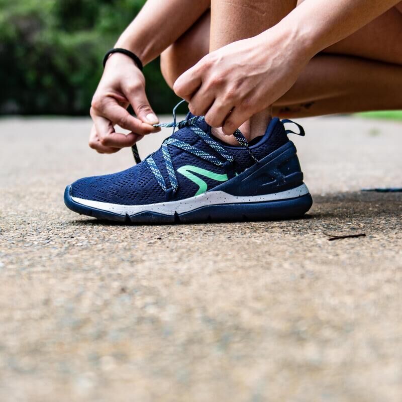 HOW TO CHOOSE THE RIGHT SHOES FOR FITNESS WALKING