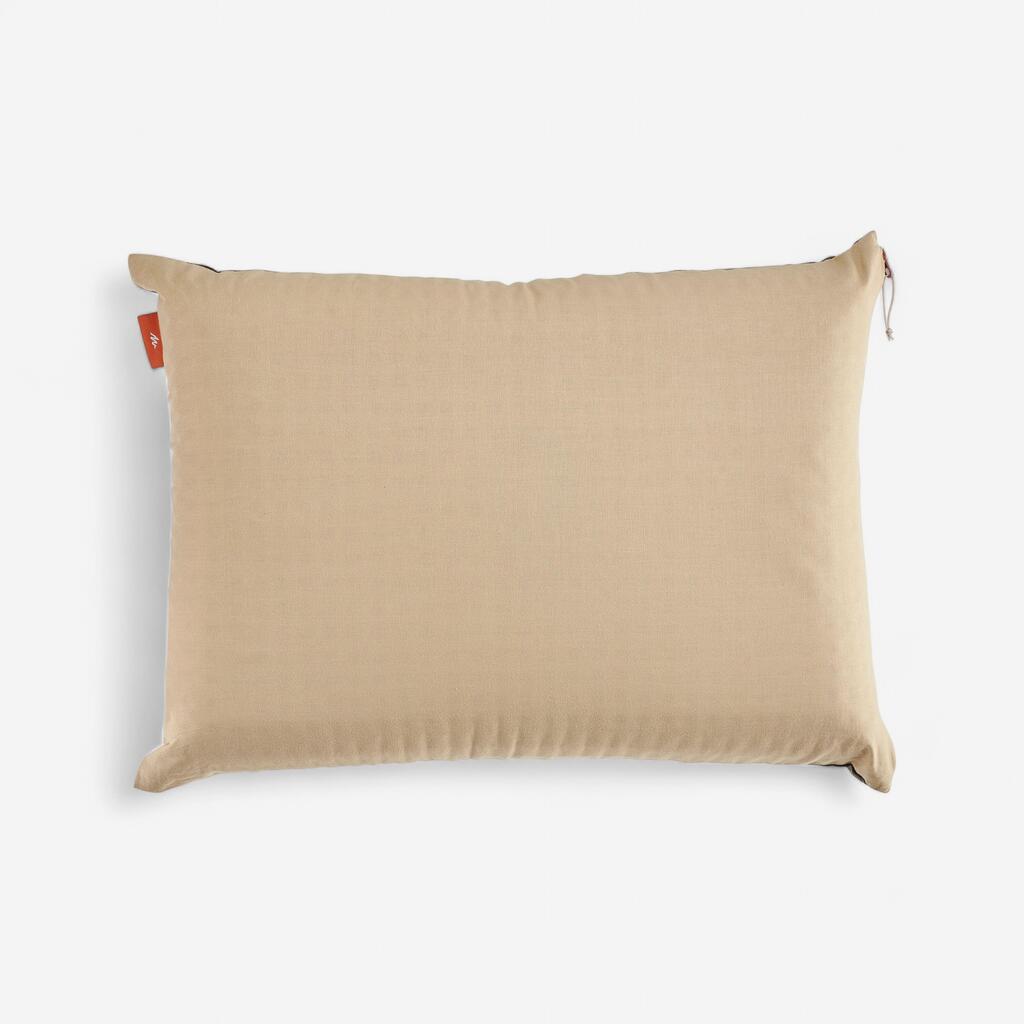 Almohada para camping 		Quechua  Comfort	beige