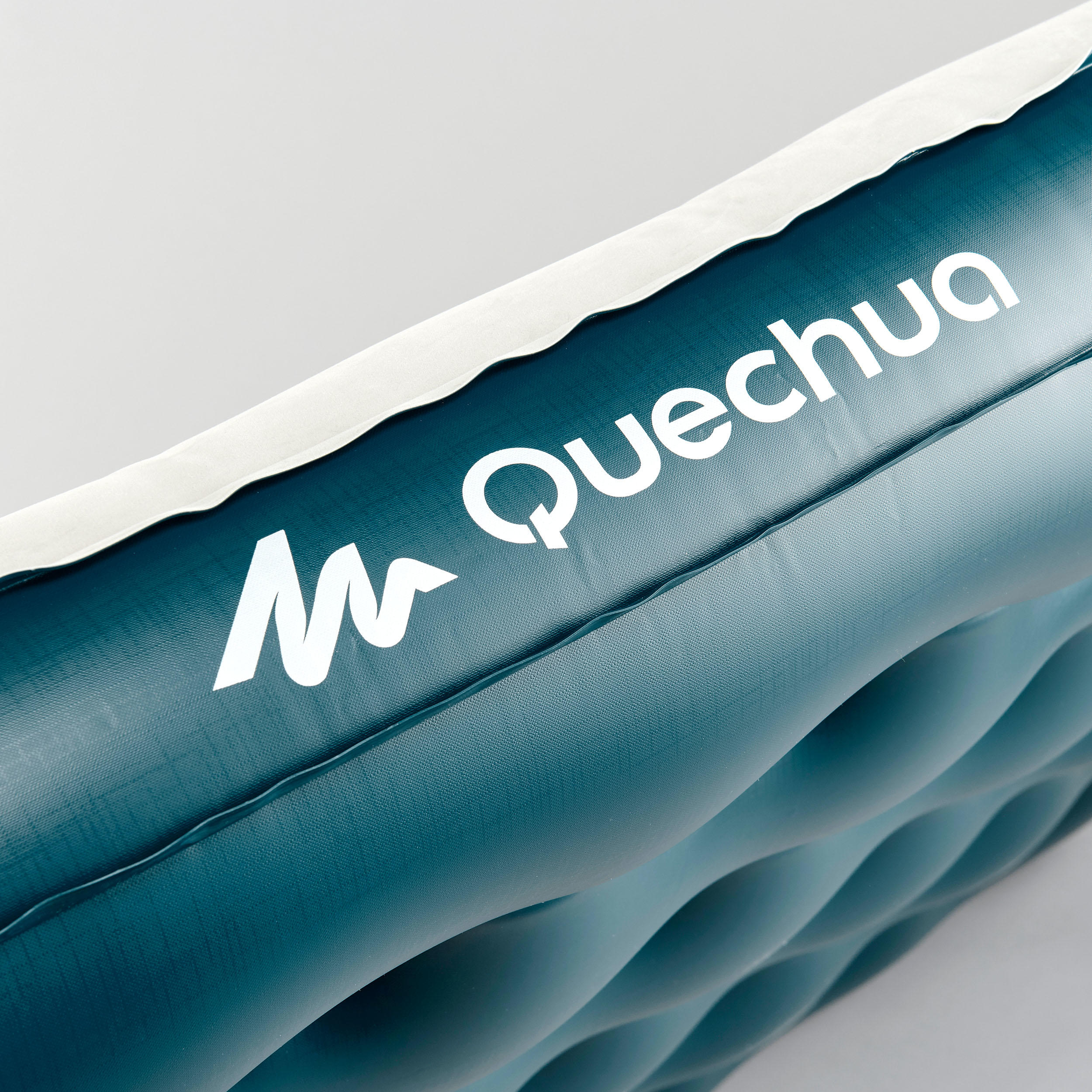 Inflatable Double Camping Mattress 190 x 120 cm – Air Basic - QUECHUA