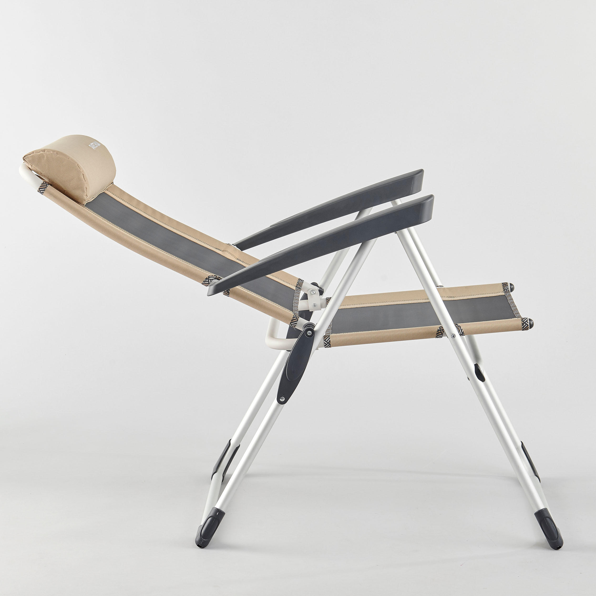 VERY COMFORTABLE FOLDING ARMCHAIR FOR CAMPING RECLINABLE COMFORT