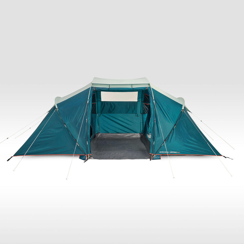 Kempinga telts ar mietiņiem “Arpenaz 4.2”, četrvietīga, 2 guļamzonas