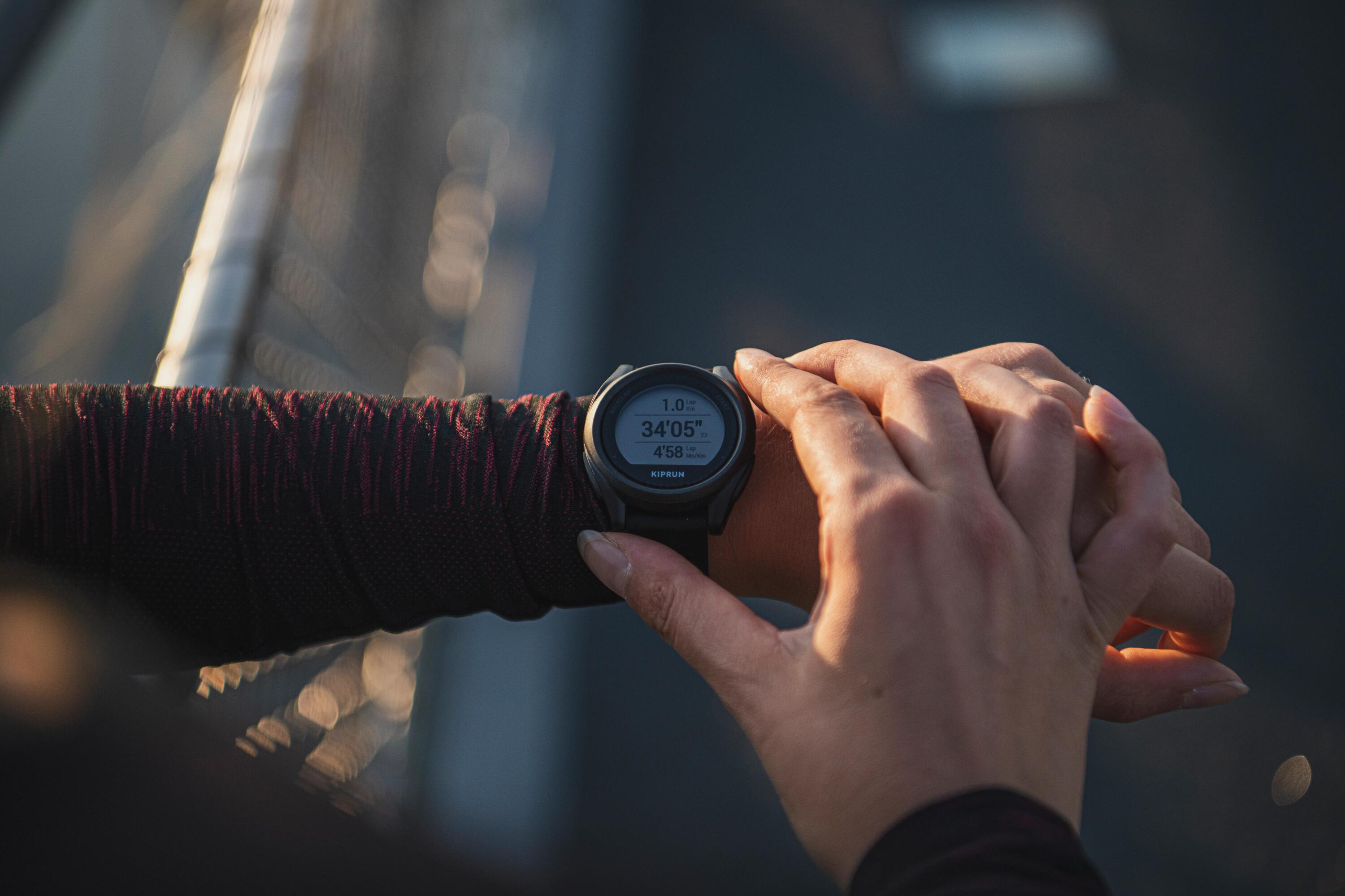 Course et allure : comment choisir votre montre de sport?