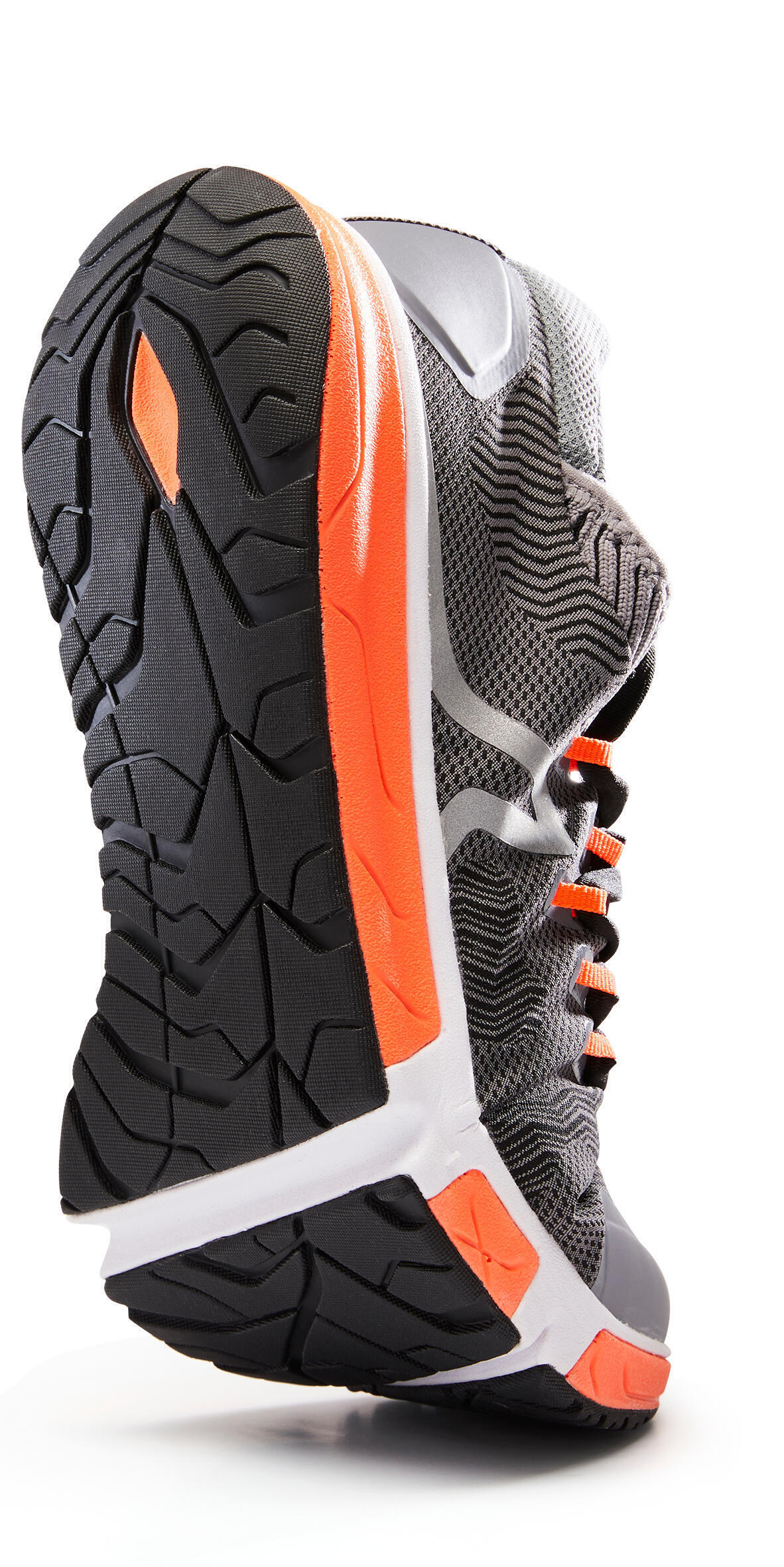 COME SCEGLIERE LE SCARPE PER LA CAMMINATA SPORTIVA | DECATHLON