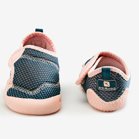 Chausson antidérapant et respirant enfant - bleu/rose - Decathlon