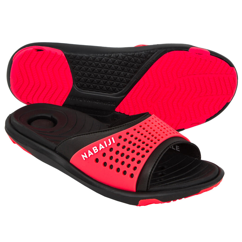 Sieviešu peldbaseina sandales “Slap 900”, melnas/koraļļkrāsas