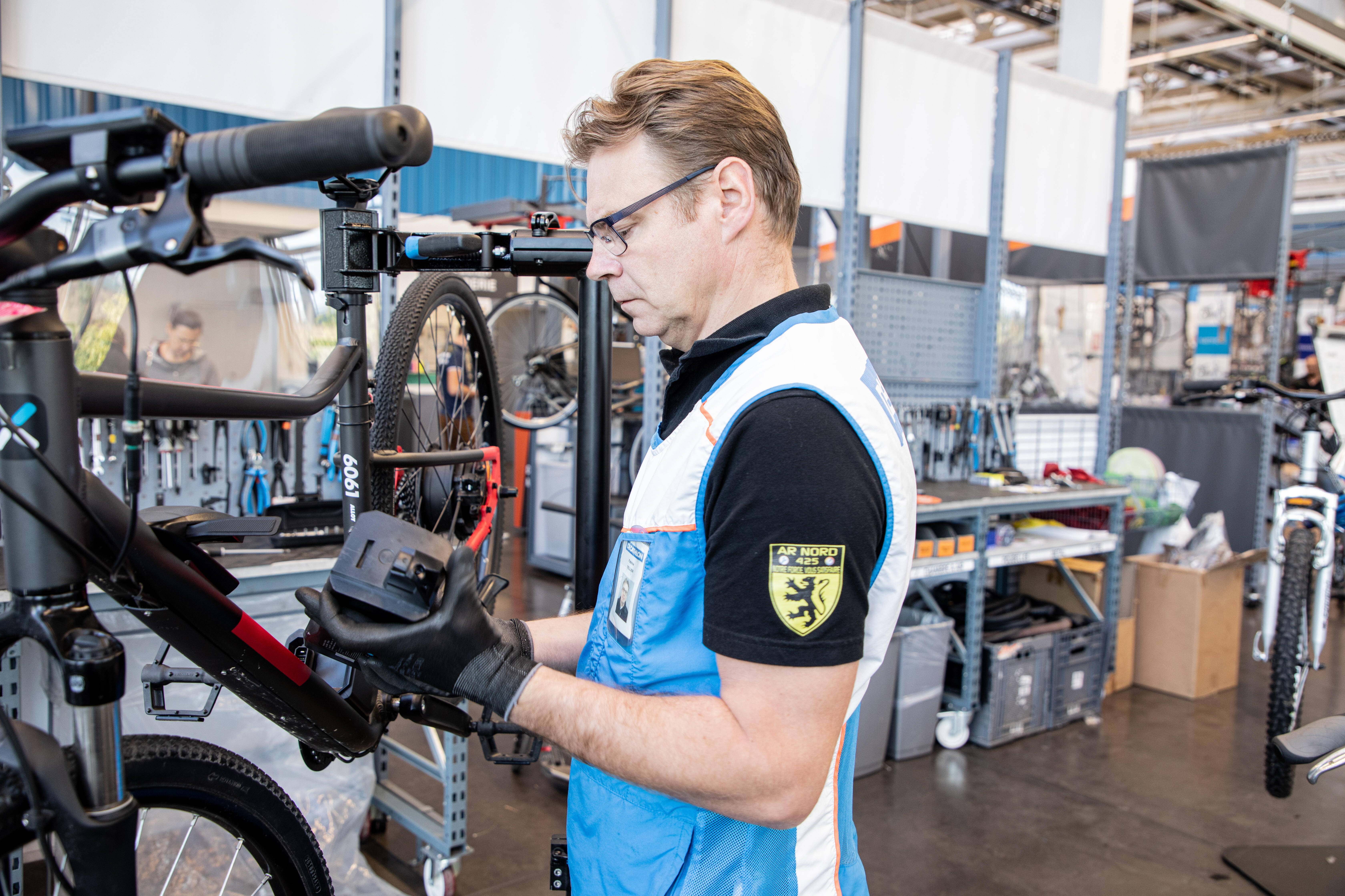 BICICLETA ELÉCTRICA ELOPS 920E LF