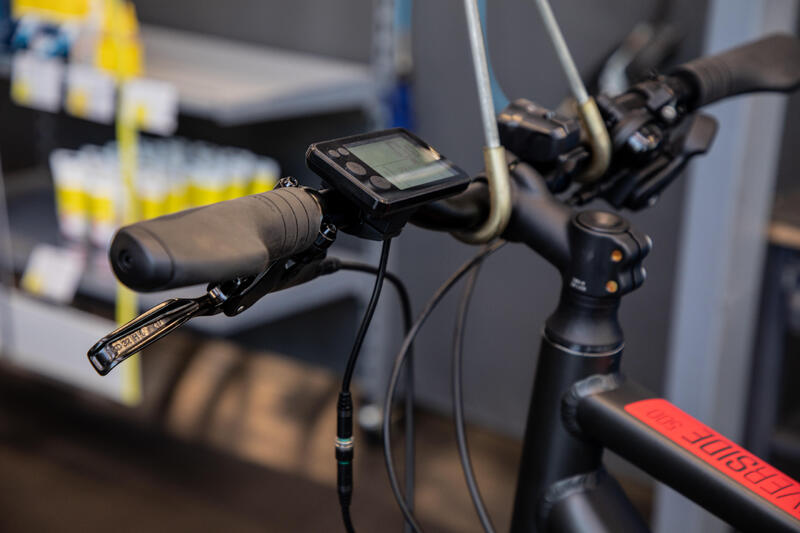 Sustitución controlador + soporte bicicleta eléctrica