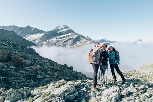 With family, friends or as a couple: to each their own hike!
