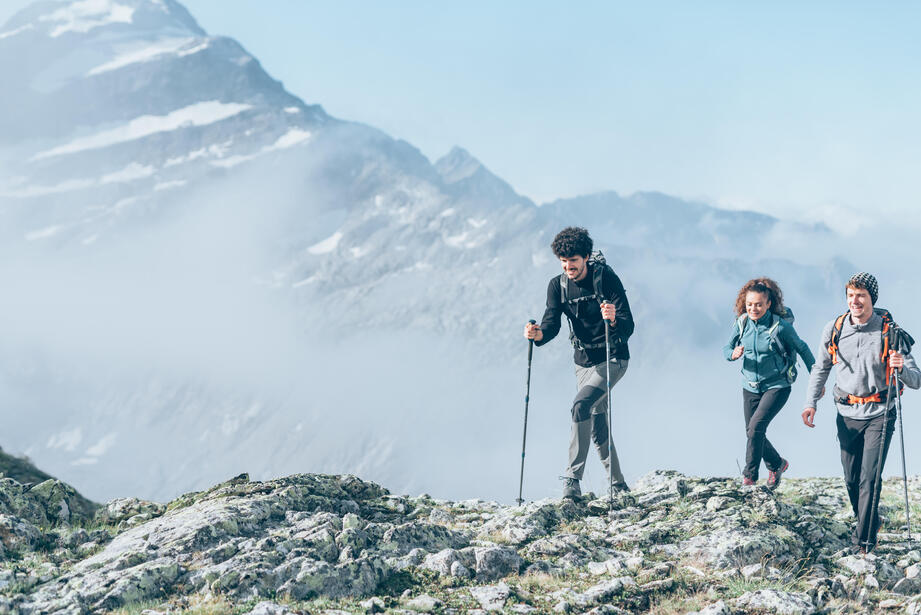quechua trekking tent