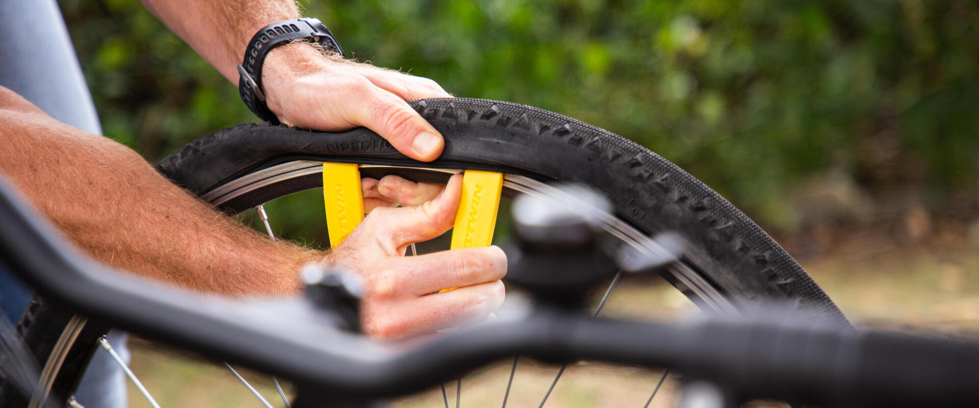 Reparar um pneu de bicicleta