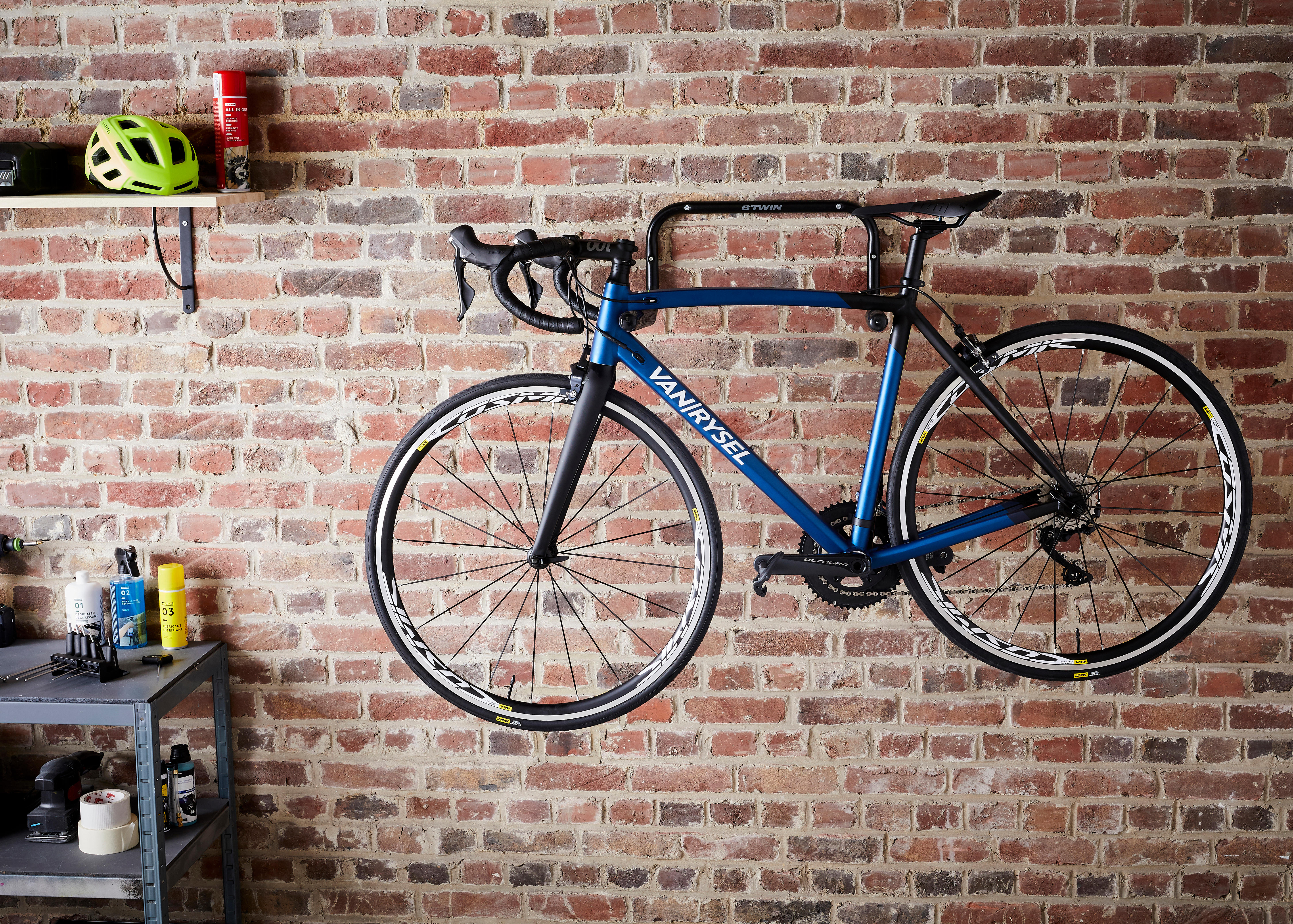 Support mural pour 2 vélos - DECATHLON