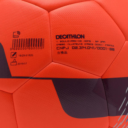 Ballon de football Hybride F500 taille 5 rouge