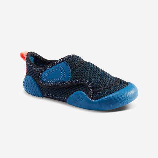 
      Turnschuhe atmungsaktiv Babyturnen - blau  
  