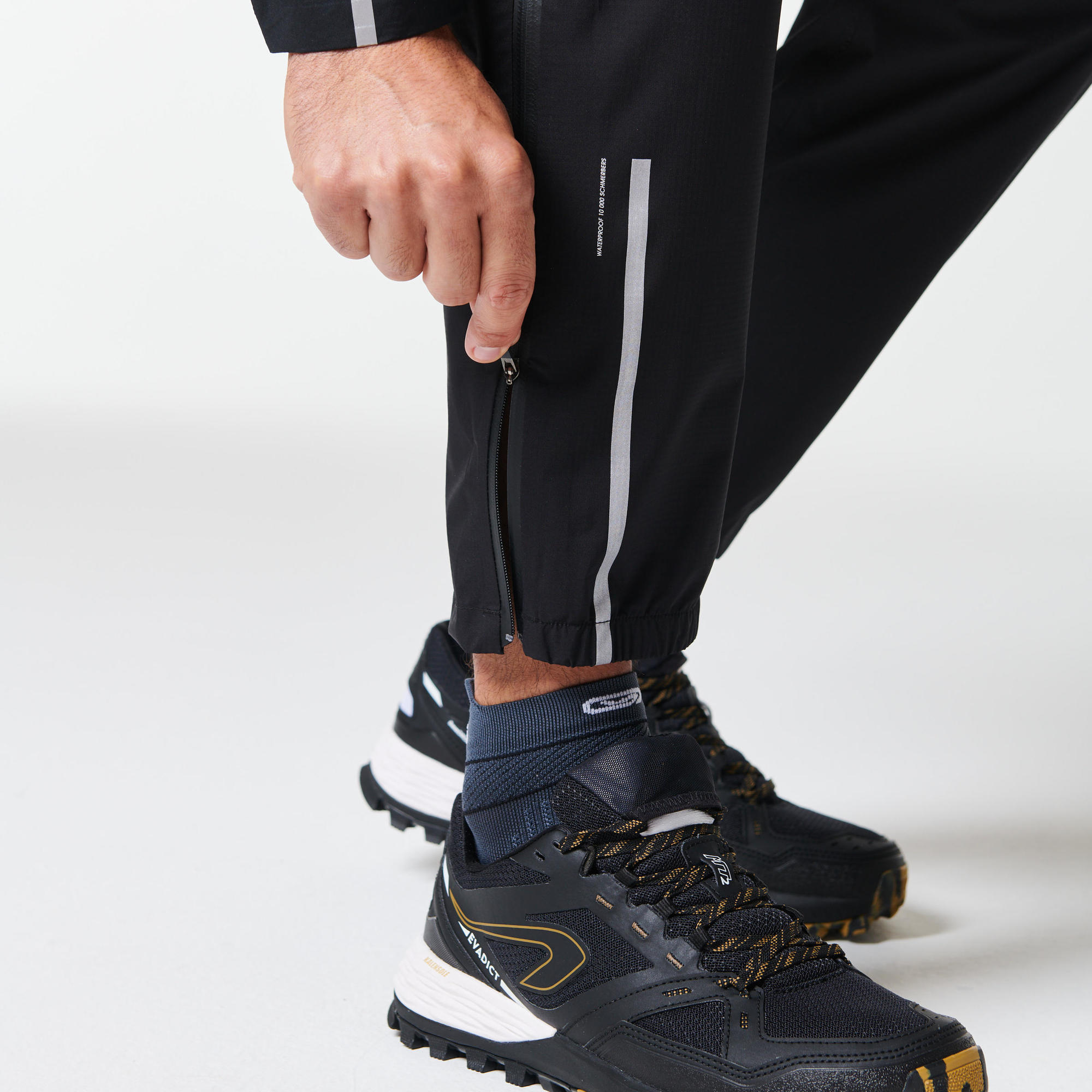 Men's Running Breathable Trousers Dry - black KALENJI | Decathlon