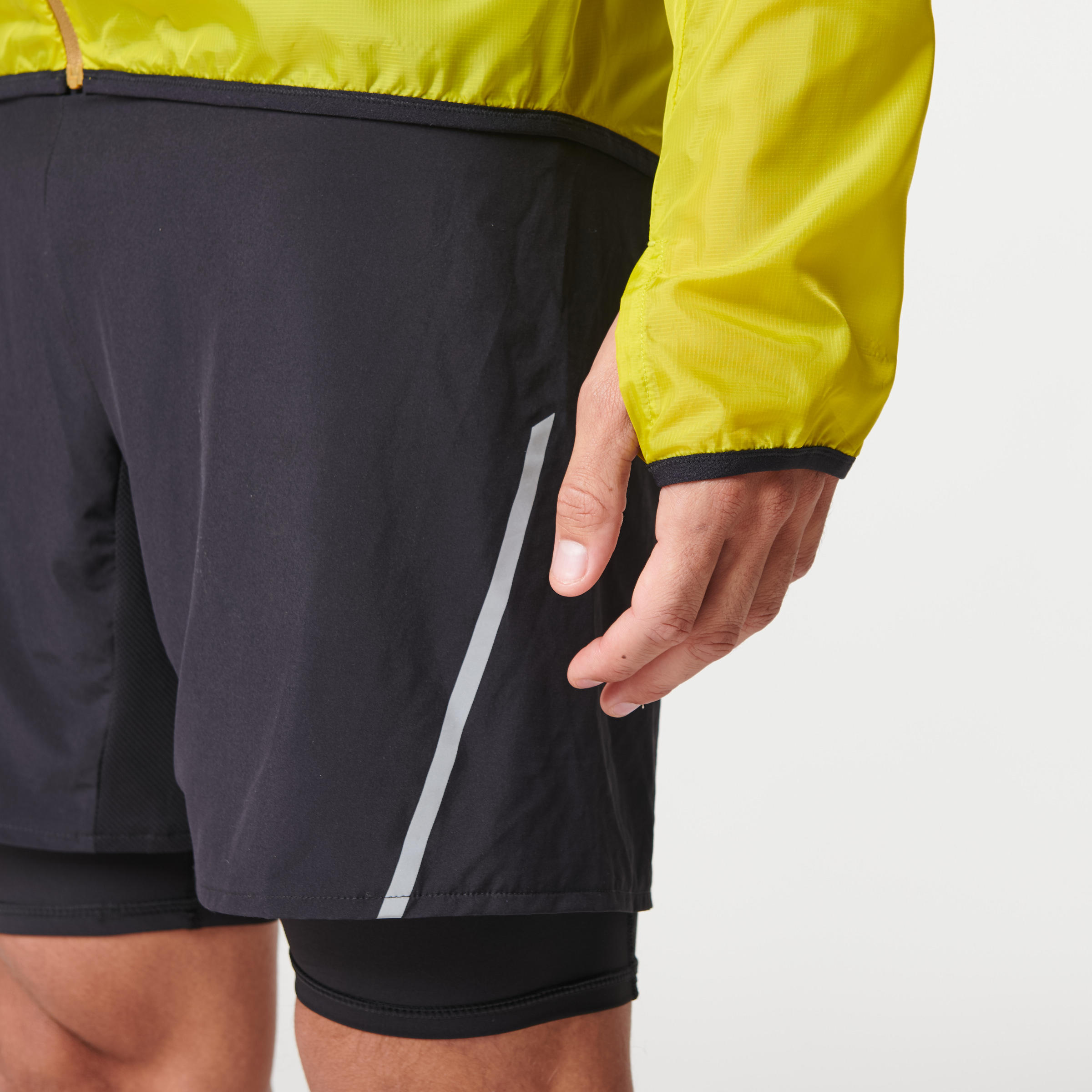 MEN'S TRAIL RUNNING WINDPROOF JACKET - GREEN/YELLOW 7/12