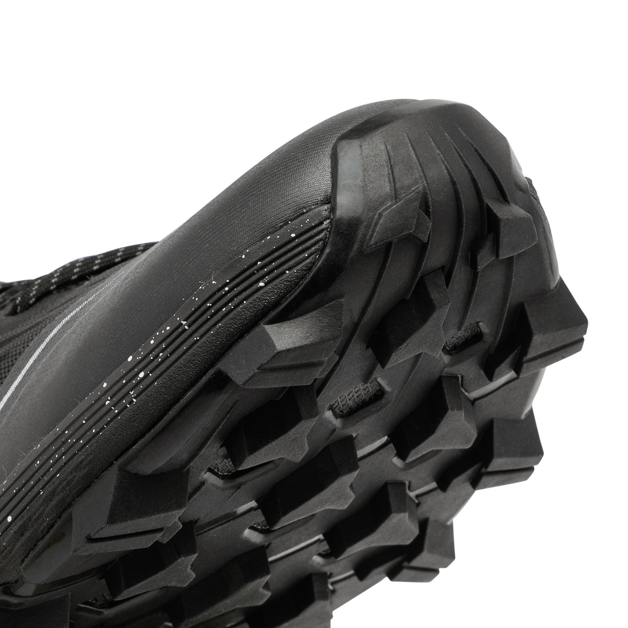 sports shoes