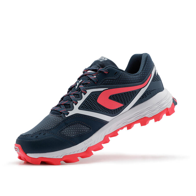 XT7 women's trail running shoes dark blue and pink EVADICT Decathlon