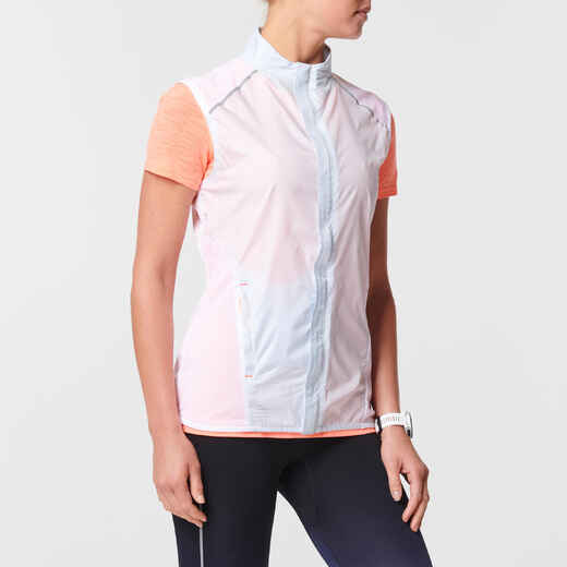 
      KIPRUN LIGHT WOMEN'S SLEEVELESS RUNNING JACKET - LIGHT GREY
  