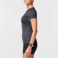 חולצת ריצה נושמת לנשים, דגם SKINCARE KIPRUN שחור