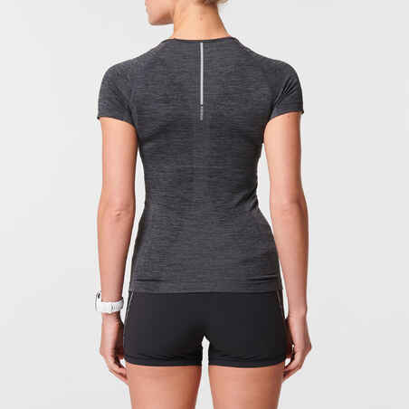 Camiseta running transpirable Mujer Kiprun skincare negro