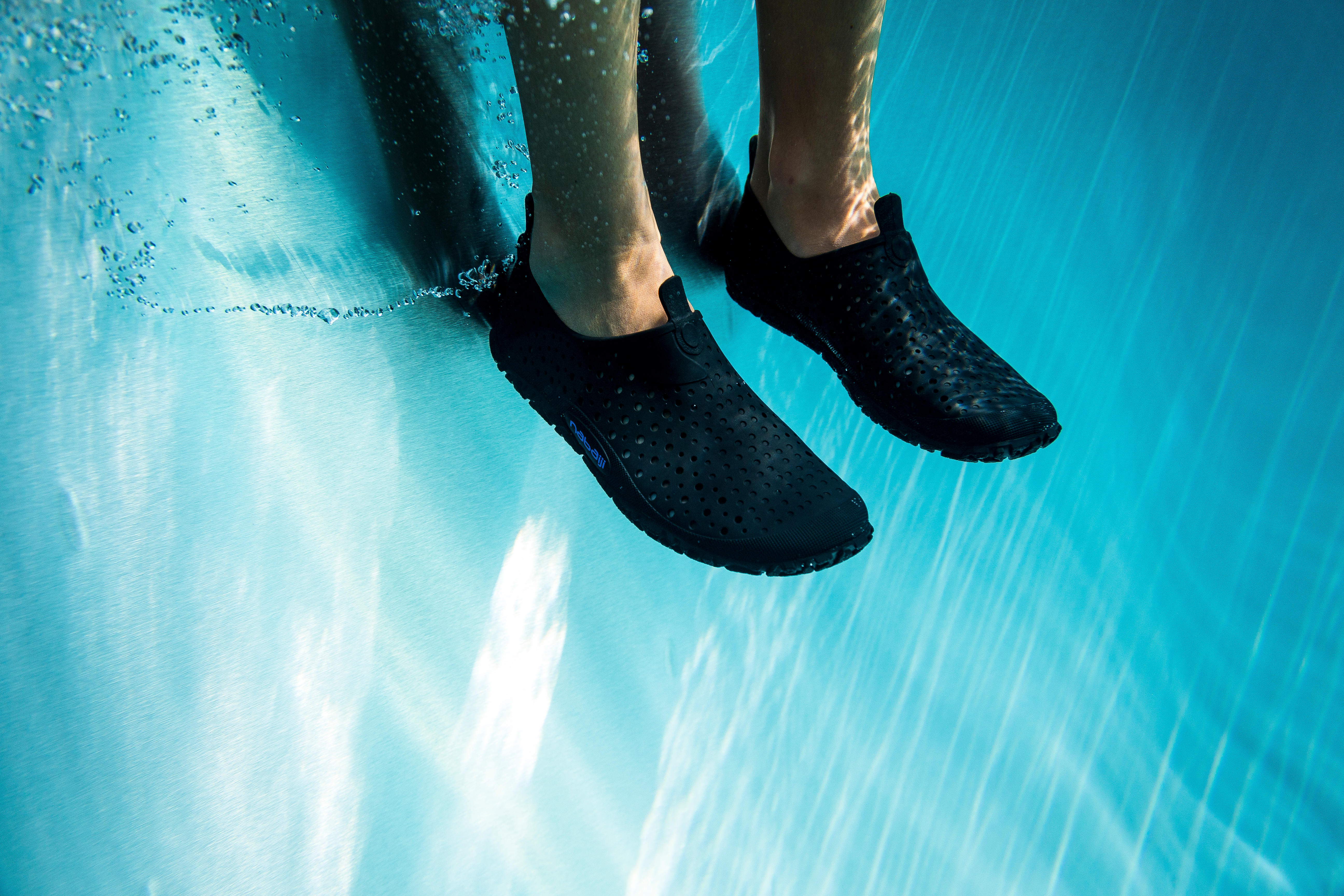 Chaussures pour aquabike-aquagym - Aquadots noir - NABAIJI