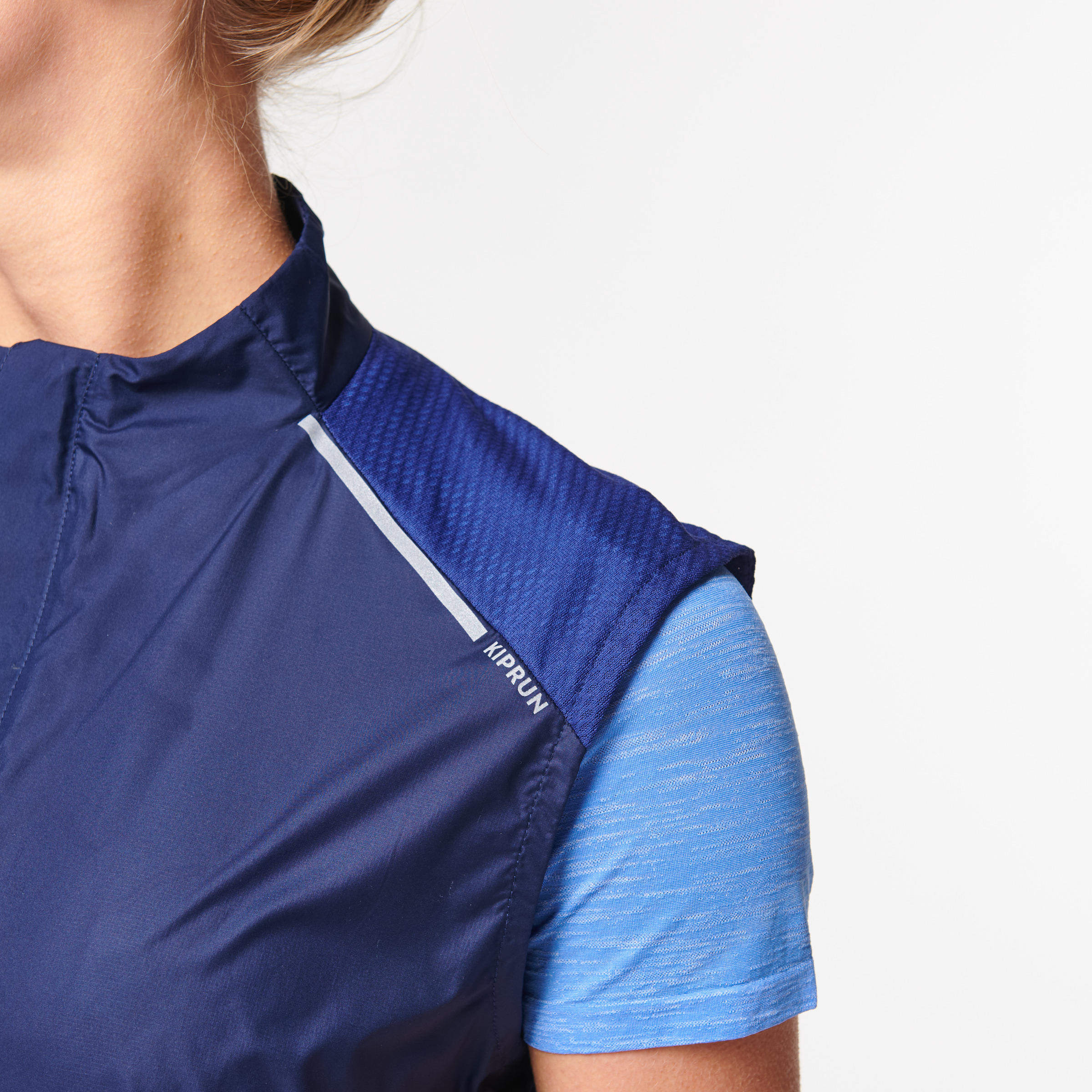 LIGHT WOMEN'S SLEEVELESS RUNNING JACKET - NAVY BLUE 8/11