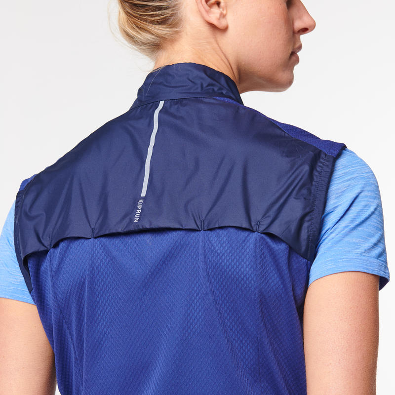 KIPRUN LIGHT WOMEN'S SLEEVELESS RUNNING JACKET NAVY BLUE Decathlon