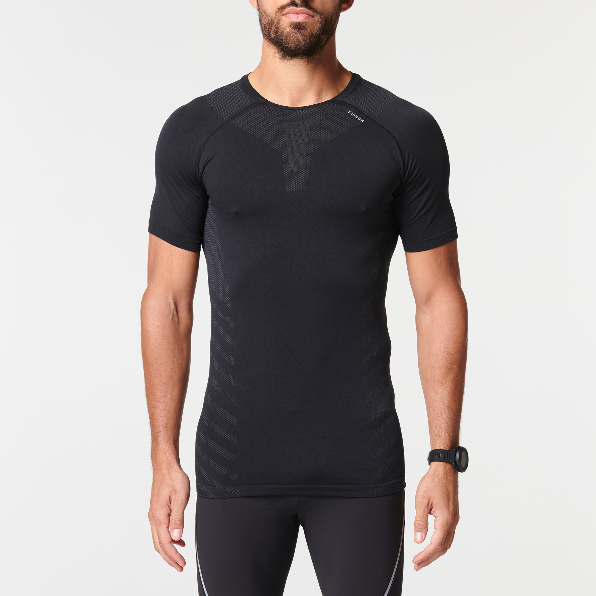 Men's Running Seamless T-shirt Kiprun Run 500 Comfort Skin Black 1/4