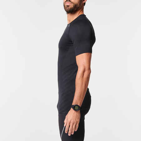 KIPRUN SKINCARE MEN'S BREATHABLE RUNNING T-SHIRT - BLACK