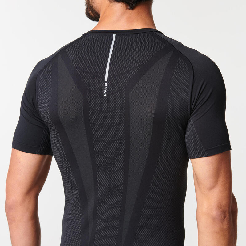 Camiseta running transpirable Hombre - KIPRUN SKINCARE NEGRO