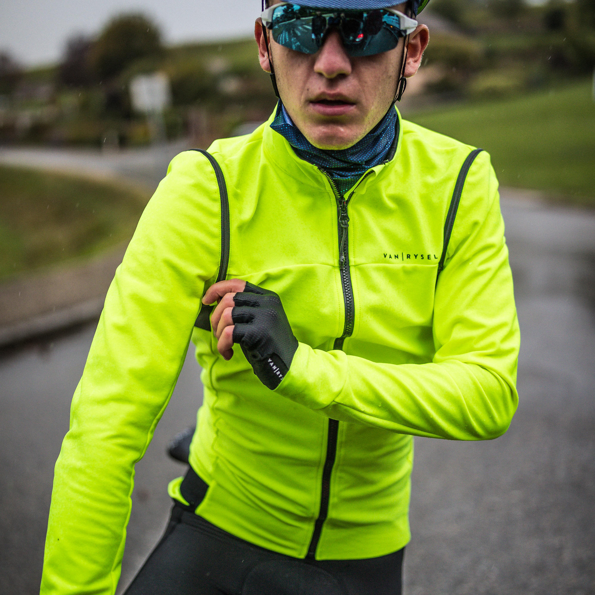 Convertible cycling jacket Clearance