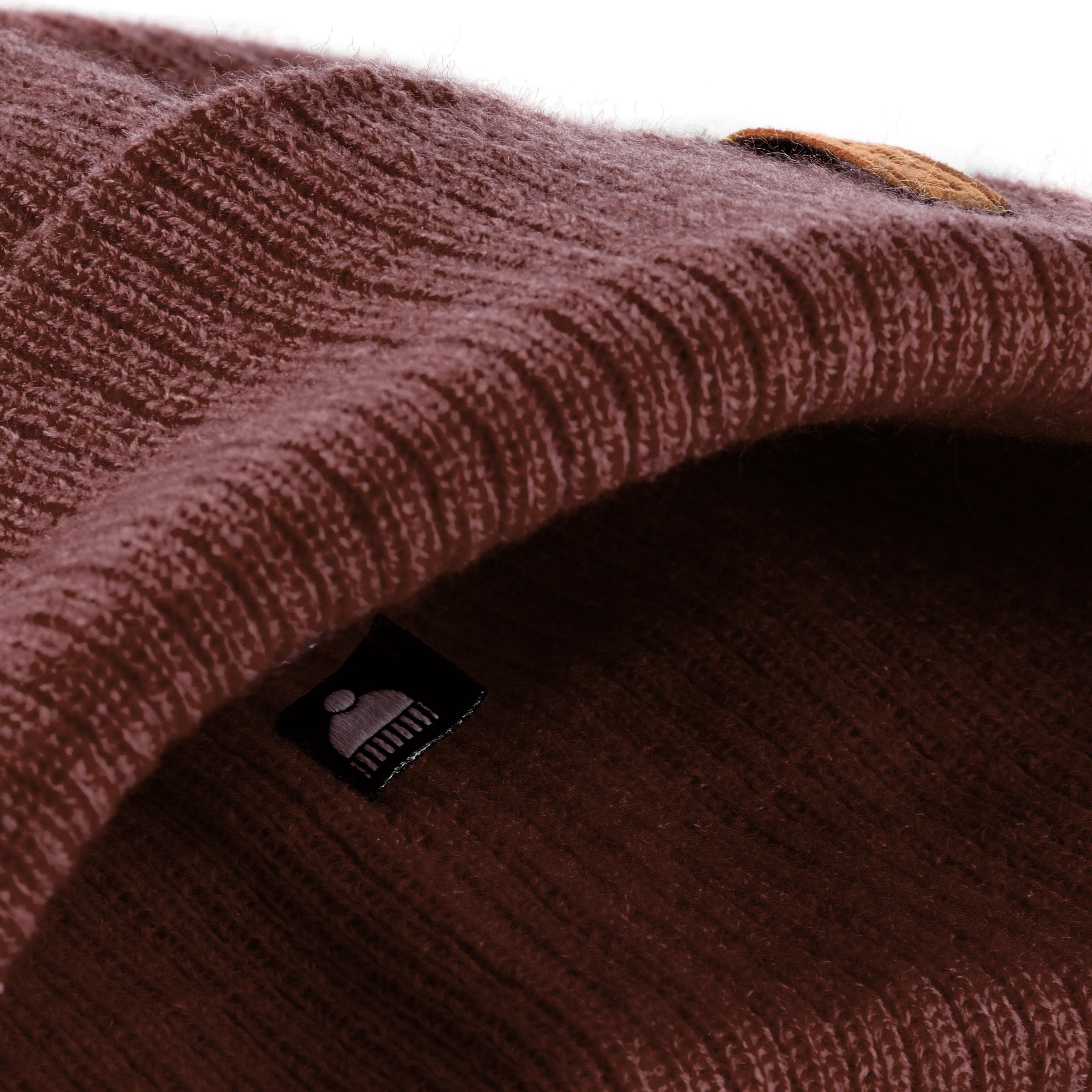 ADULT SKI HAT - FISHERMAN - BURGUNDY