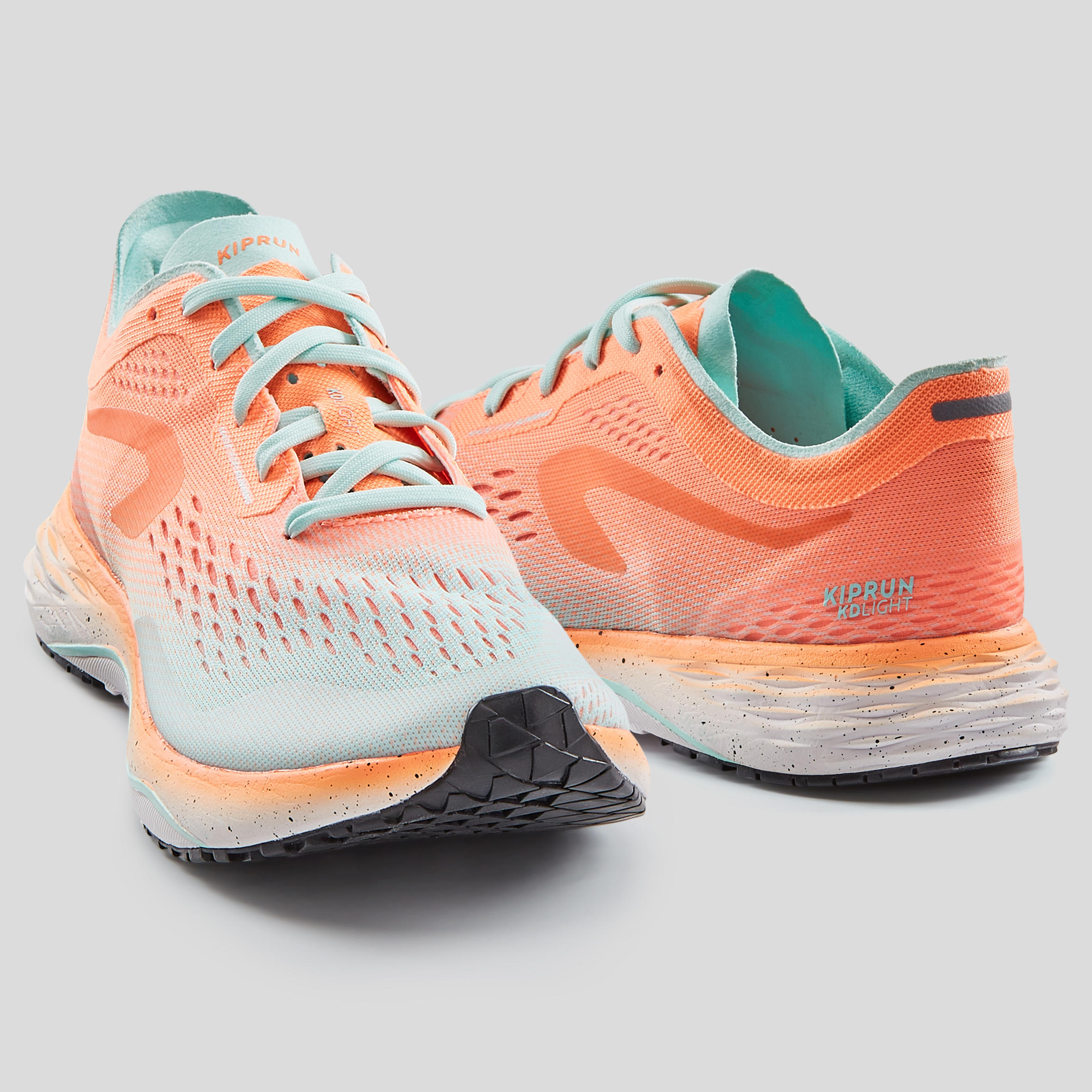 WOMEN'S RUNNING SHOES KIPRUN KD LIGHT - CORAL/GREEN 4/9