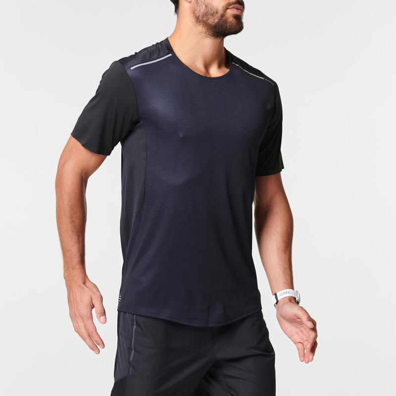TEE SHIRT RUNNING HOMME RESPIRANT KIPRUN LIGHT NOIR GRAPH