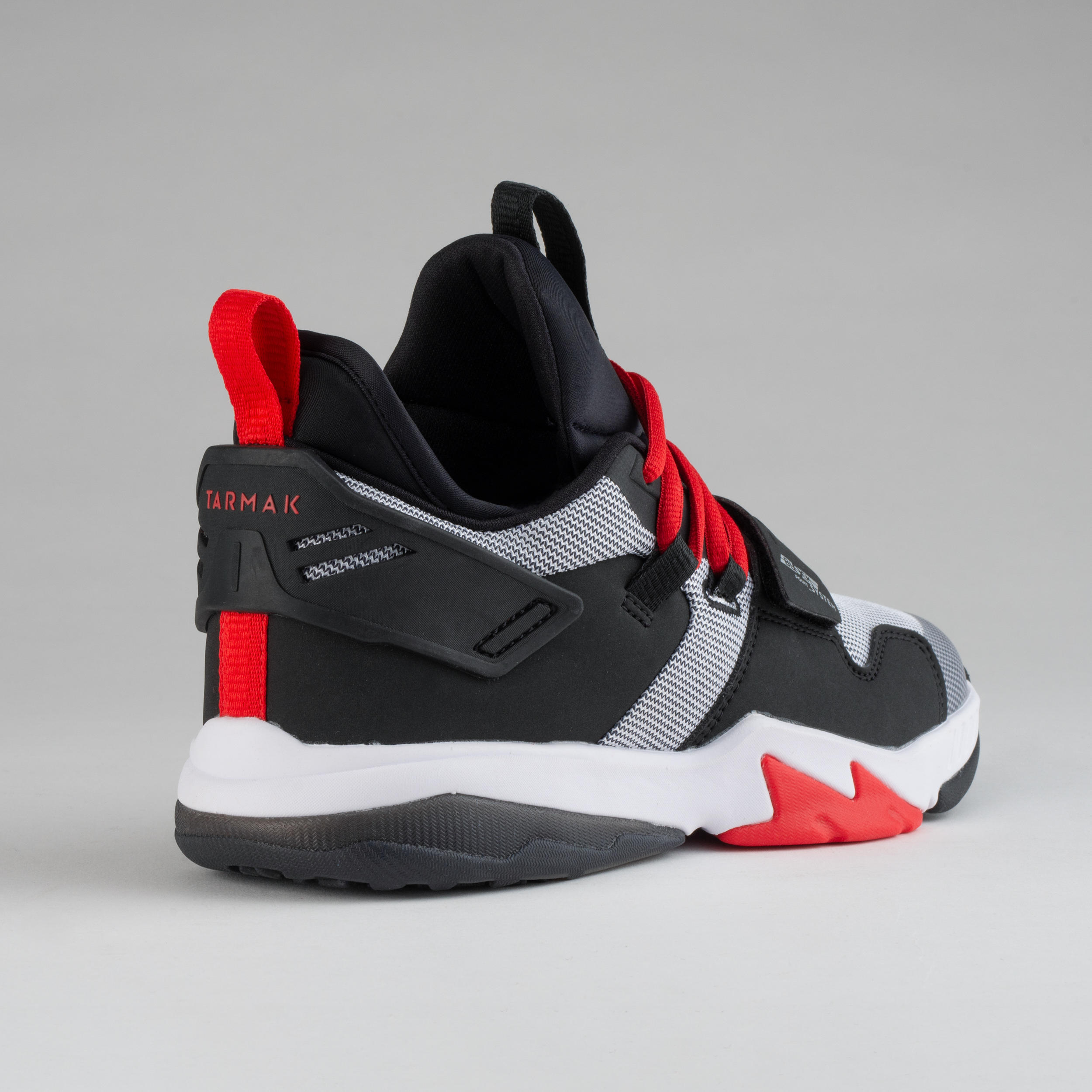 CHAUSSURES DE BASKETBALL ENFANT CONFIRME SS500M NOIR ROUGE