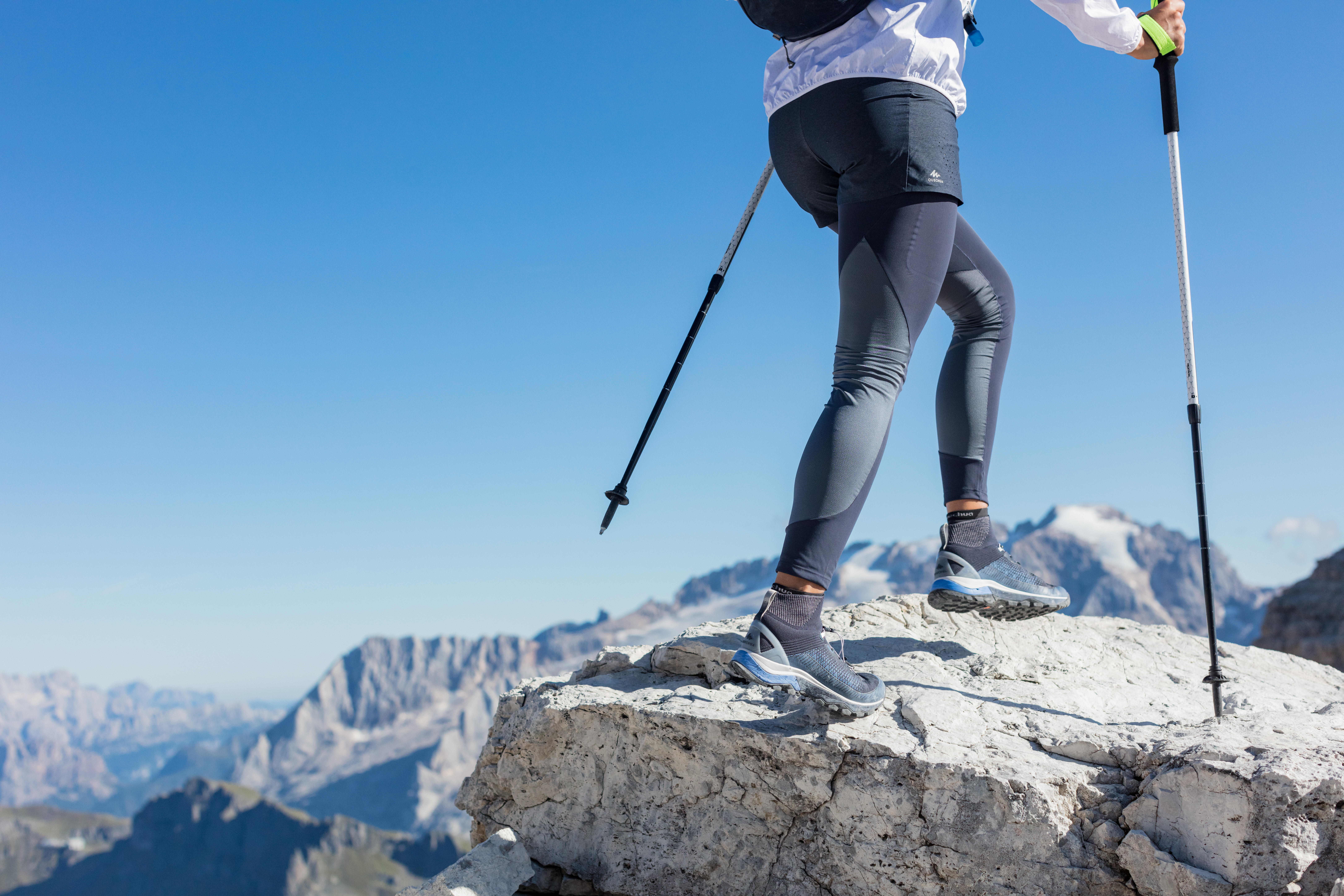 women-s-fast-hiking-short-