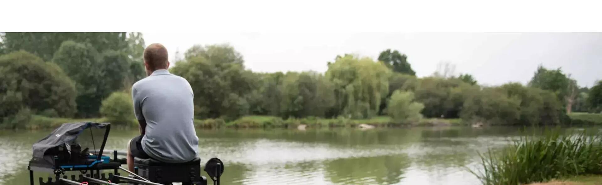 BIEN DISPOSER VOS CANNES CARPE AU BORD DE L’EAU