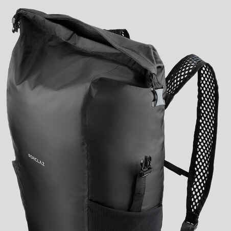 Mochila plegable de montaña y trekking impermeable 20L Forclaz compact negro