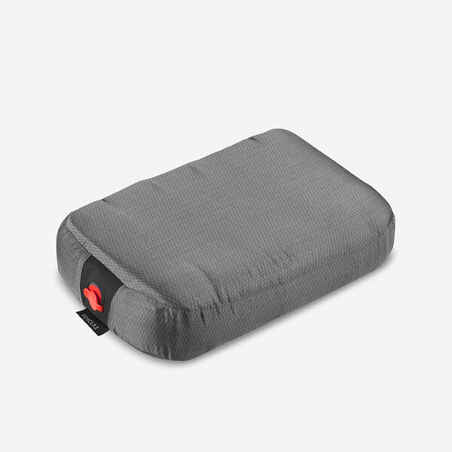 Almohada inflable para camping MT500 Forclaz gris