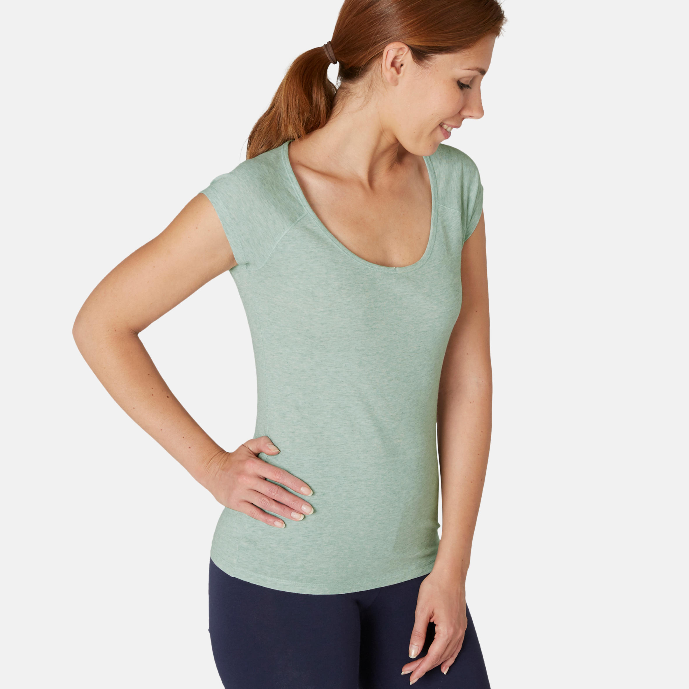 Women's Slim-Fit Pilates & Gentle Gym Sport T-Shirt 500 - Green 2/9