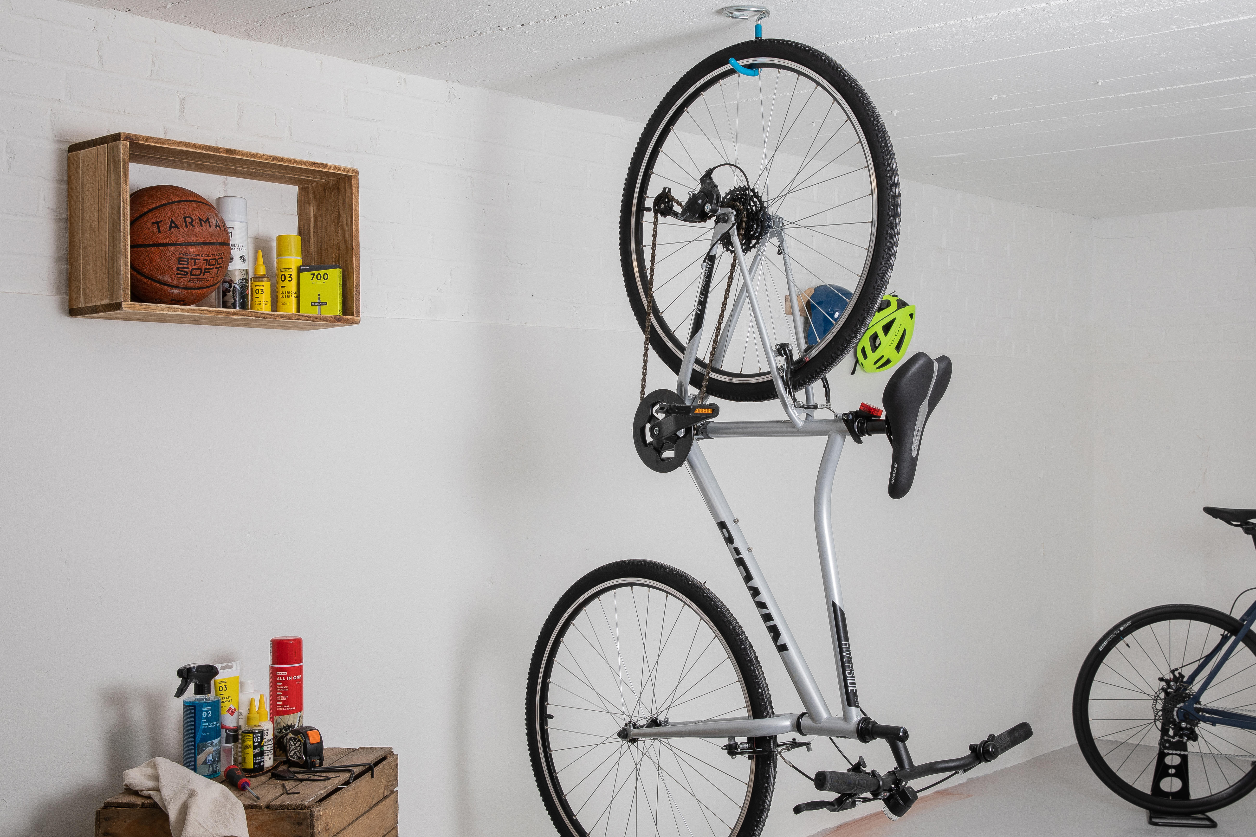 1-Bike Wall and Ceiling Rack - Decathlon - Decathlon