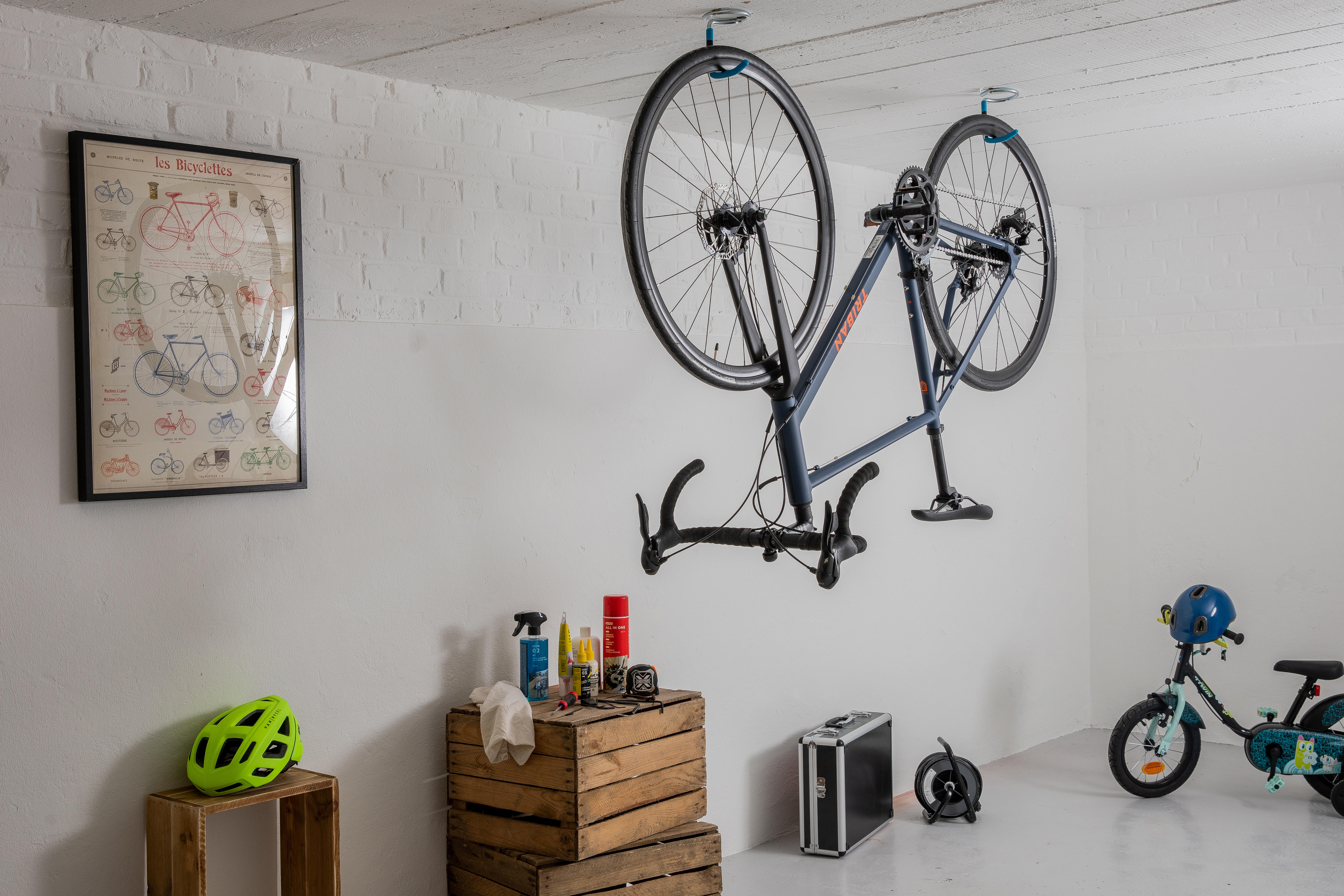 Support mur et plafond pour un vélo - Decathlon - Décathlon