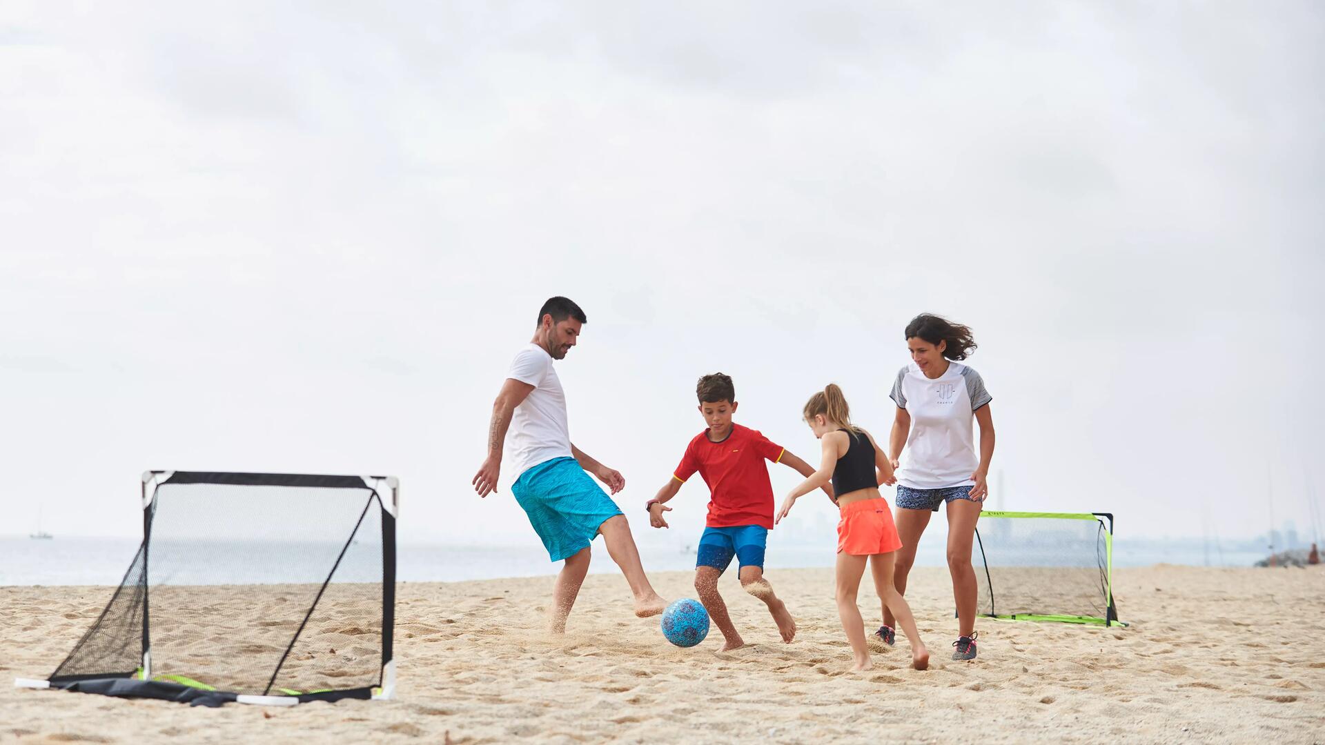 cage de football dans le jardin