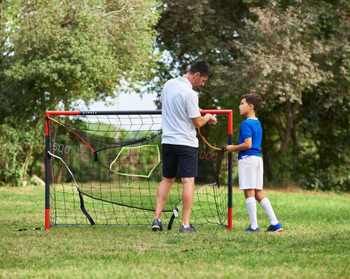 Football : travailler sa qualité de passe avec son enfant à la maison